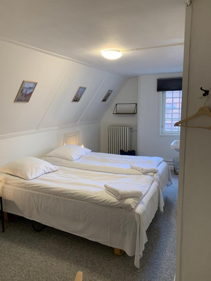 Den Gamle Arrest Bed & Breakfast Ribe Exterior photo